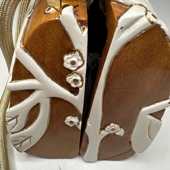 SOLD Timmy Woods Rare Hand Carved White Flower Purse Clutch Minaudiere Shoulder - Picture 4 of 16